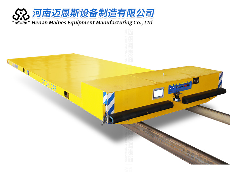 邁恩斯大型重載RGV軌道運(yùn)輸機(jī)器人研發(fā)成功